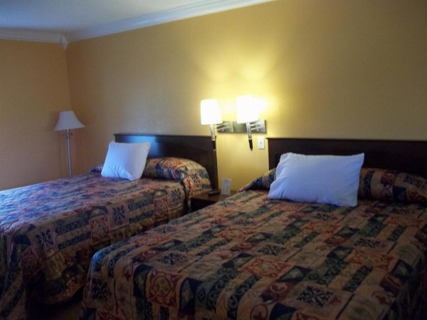 Scottish Inns Galveston image 13